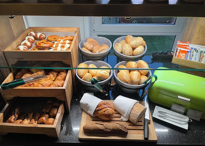 Отель Achat Monheim am Rhein